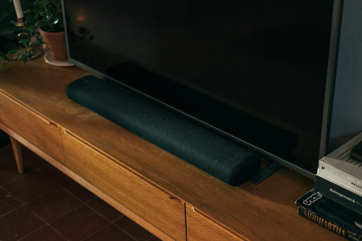 A soundbar and a TV